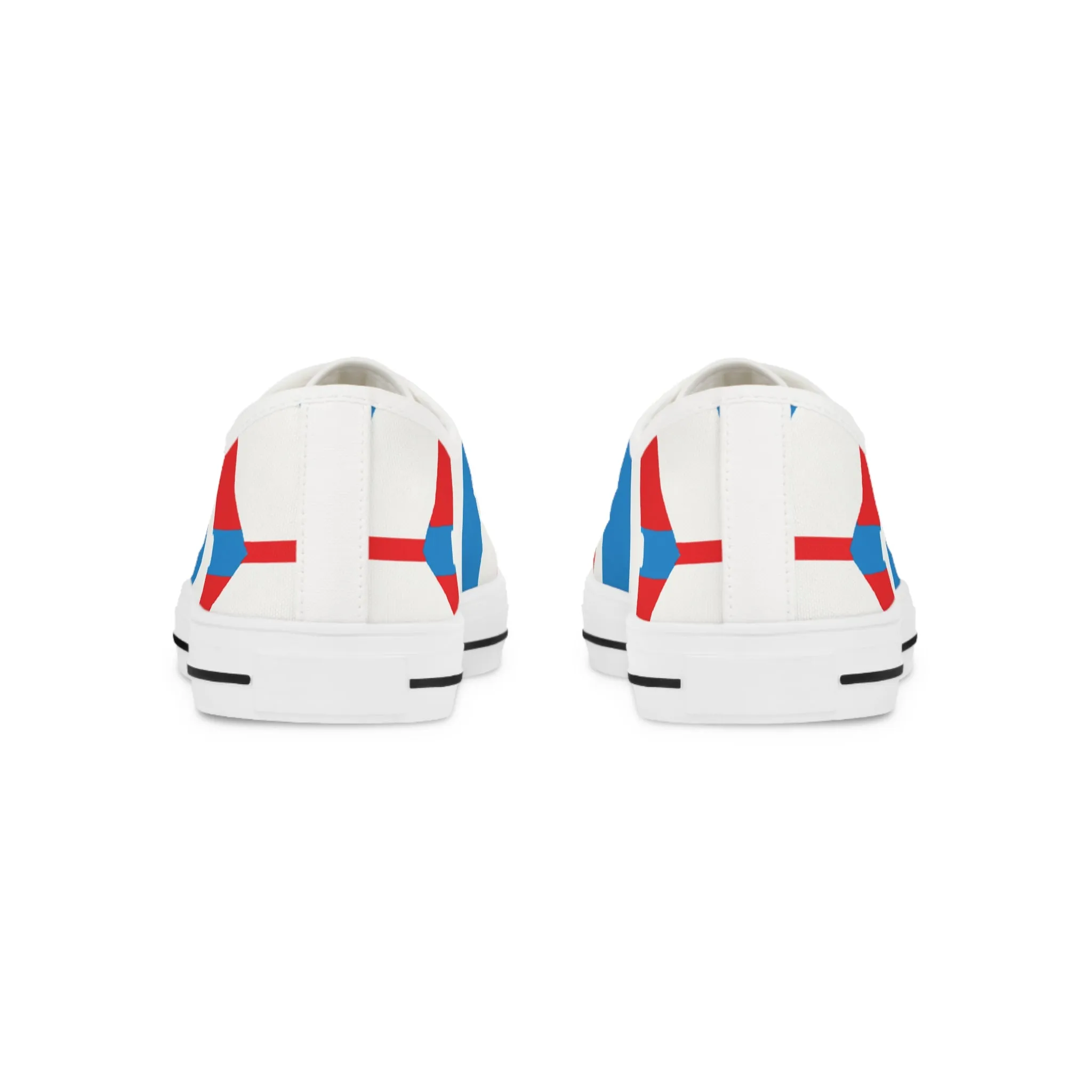 Maximoine Fancyfoot. - low top