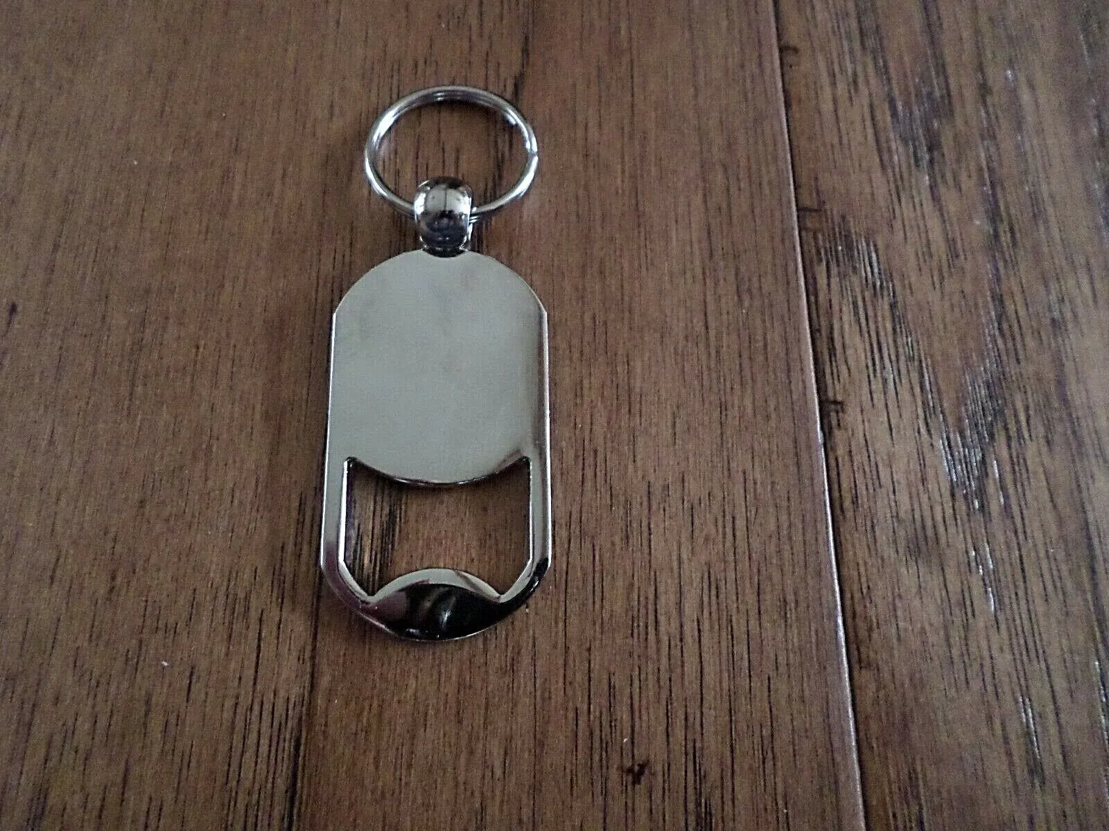 MILITARY ARMY METAL KEY CHAIN / KEY RING BOTTLE OPENER ARMY STAR LOGO NEW